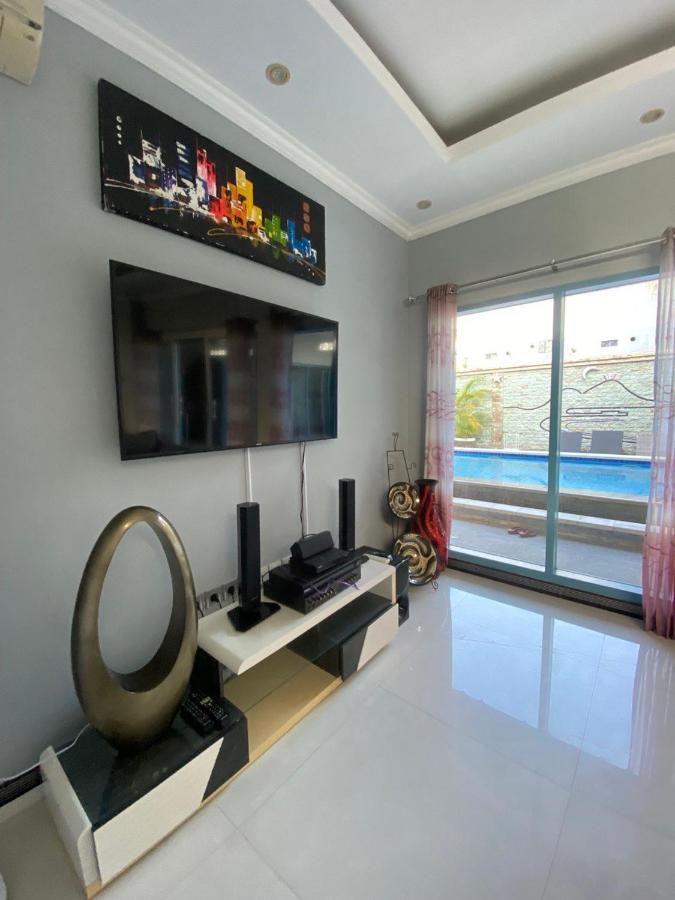Marquis Carabas Villa Canggu Exteriör bild