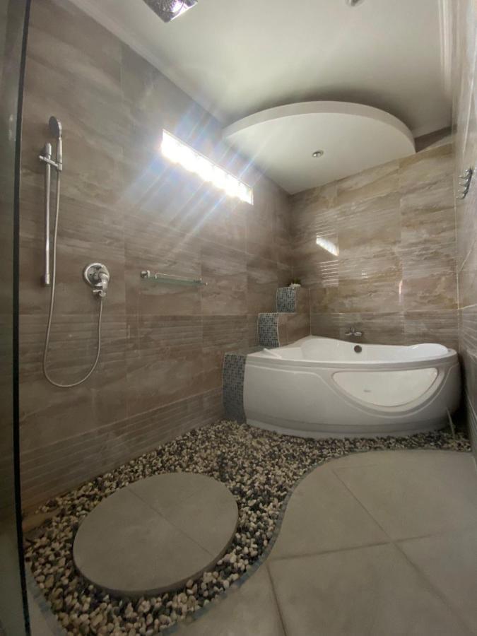 Marquis Carabas Villa Canggu Exteriör bild