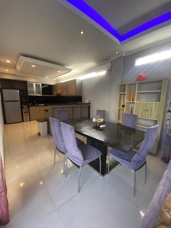Marquis Carabas Villa Canggu Exteriör bild